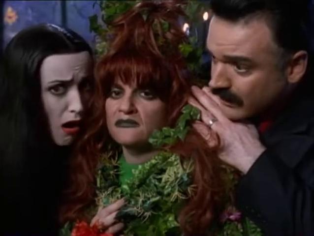 Ellie Harvie, Felicia Shulman, and Glenn Taranto in The New Addams Family (1998)