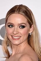 Greer Grammer attends the 2015 People's Choice Awards