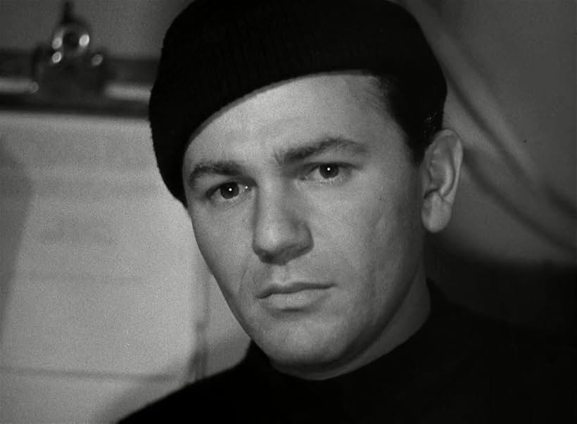 John Garfield in Destination Tokyo (1943)