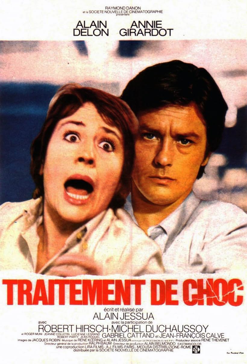 Alain Delon and Annie Girardot in Traitement de choc (1973)