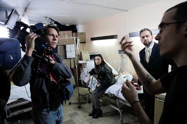 Still of Philippe Hartmann on the set of In Memory of the Days to Come with Director Jean-Christian Bourcart, Elodie Bouchez and Marcus Burnett (DOP).