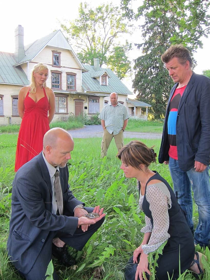 Kari Heiskanen, Liisa Mustonen, Mari Perankoski, Pertti Sveholm, and Timo Torikka in Brothers (2011)