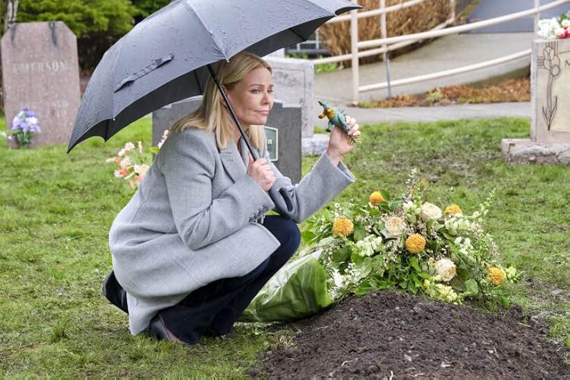 Gail O'Grady in Heart of the Matter (2022)