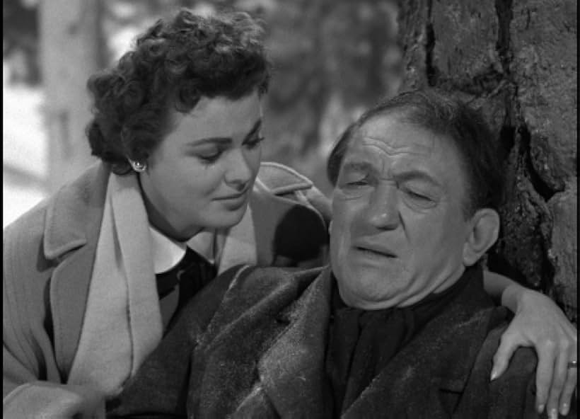 Kathleen Crowley and Victor McLaglen in City of Shadows (1955)