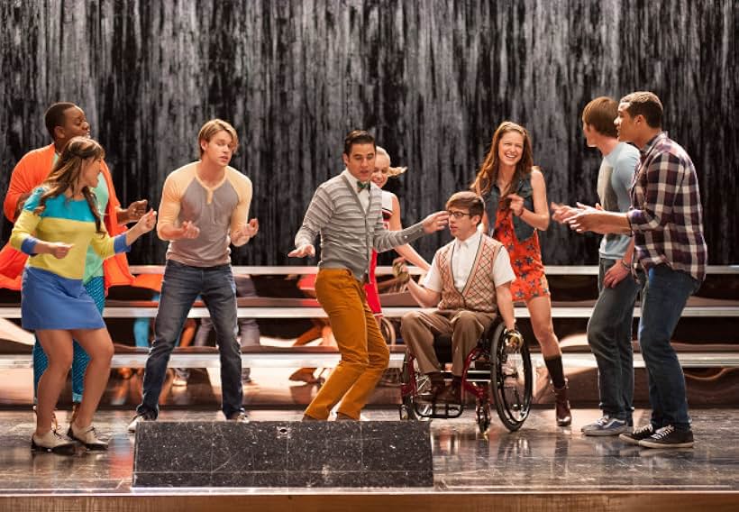 Darren Criss, Kevin McHale, Melissa Benoist, Jenna Ushkowitz, Chord Overstreet, Becca Tobin, Blake Jenner, Jacob Artist, and Alex Newell in Glee (2009)