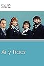 Richard Elis, Mali Harries, Ffion Williams, and Sion Pritchard in Ar y Tracs (2009)