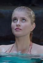 Amy Ruffle in Mako Mermaids (2013)