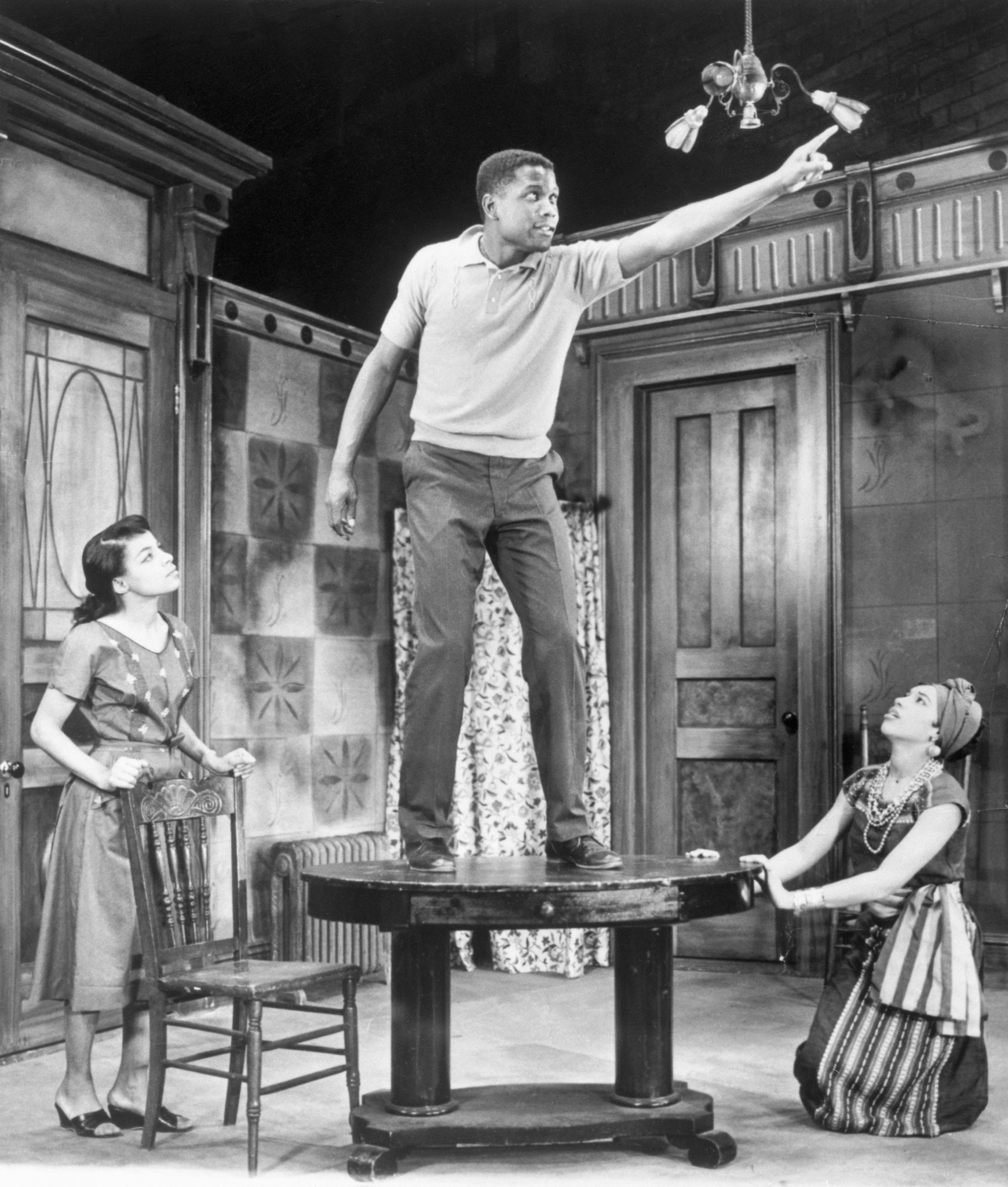 Sidney Poitier, Ruby Dee, and Diana Sands in A Raisin in the Sun (1961)