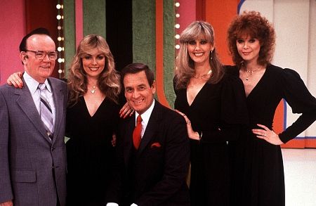 Bob Barker, Johnny Olson, and models "The Price is Right" 1982 CBS