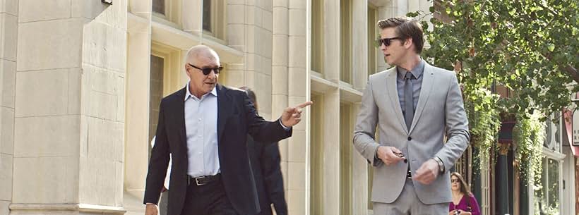 Harrison Ford and Liam Hemsworth in Paranoia (2013)