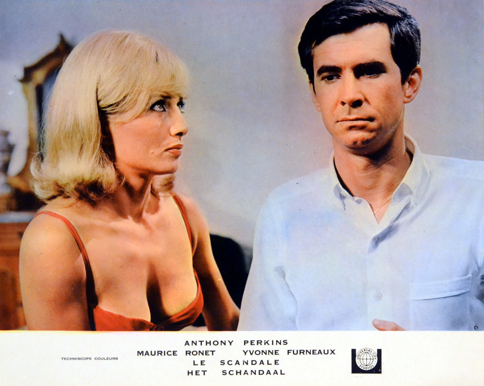 Anthony Perkins and Stéphane Audran in The Champagne Murders (1967)