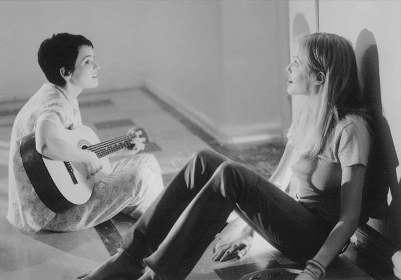 Winona Ryder and Angelina Jolie in Girl, Interrupted (1999)