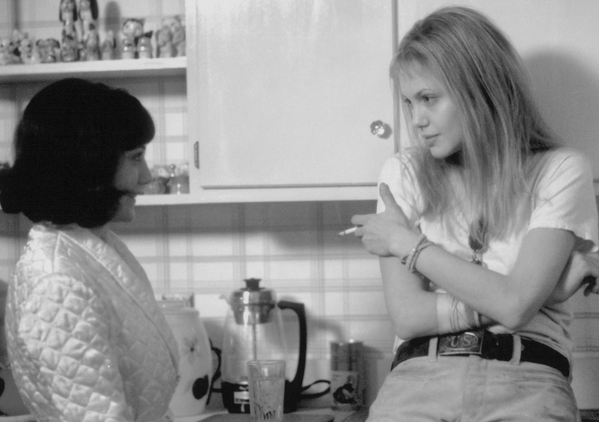 Angelina Jolie and Brittany Murphy in Girl, Interrupted (1999)