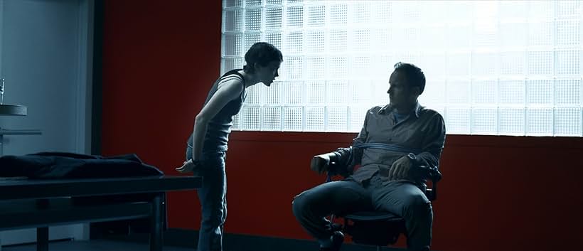 Elliot Page and Patrick Wilson in Hard Candy (2005)