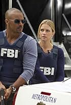 Shemar Moore and A.J. Cook in Criminal Minds (2005)