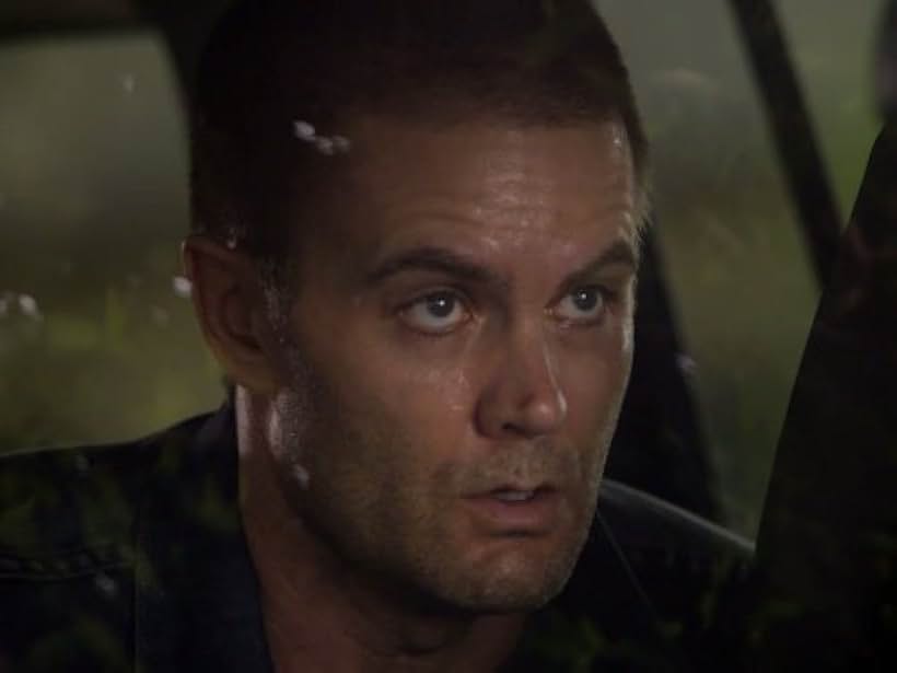 Garret Dillahunt in Lie to Me (2009)