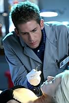 Eric Szmanda and Emily Montague in CSI: Crime Scene Investigation (2000)