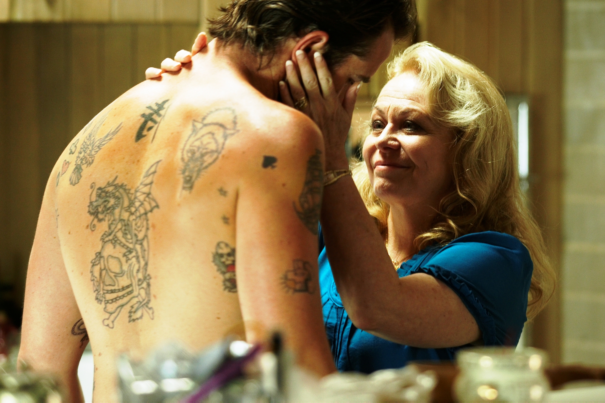 Sullivan Stapleton and Jacki Weaver in Animal Kingdom (2010)