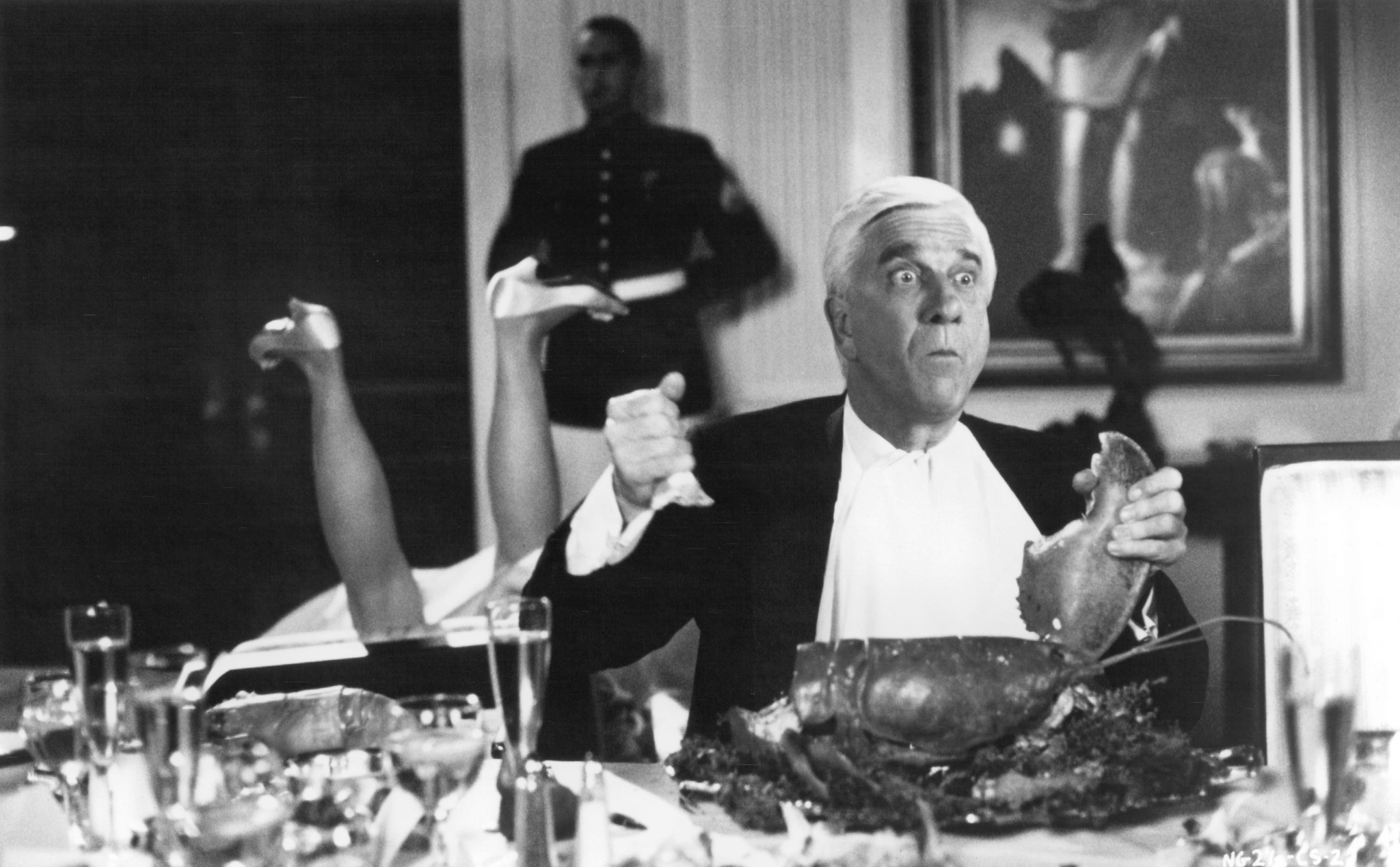 Leslie Nielsen and Kaye Wade in The Naked Gun 2½: The Smell of Fear (1991)