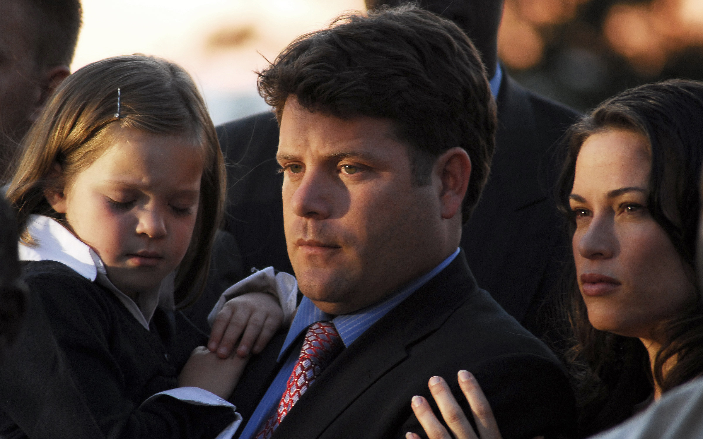 Sean Astin, Britani Bateman, and Taylor Bateman in Forever Strong (2008)