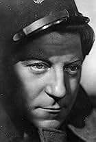 Jean Gabin in Il porto delle nebbie (1938)