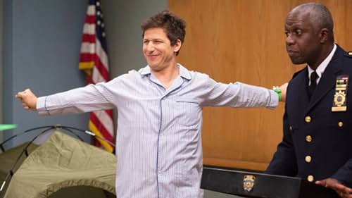 Andre Braugher and Andy Samberg in Brooklyn Nine-Nine (2013)