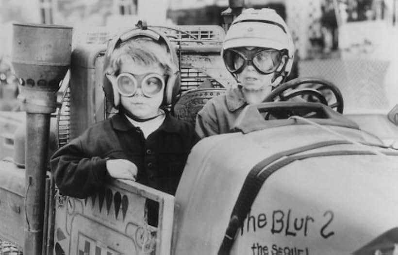 Bug Hall and Travis Tedford in The Little Rascals (1994)