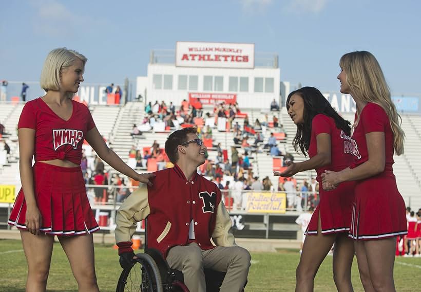 Naya Rivera, Dianna Agron, Kevin McHale, and Heather Elizabeth Morris in Glee (2009)