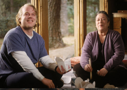 Philip Seymour Hoffman and Kathy Bates in Love Liza (2002)