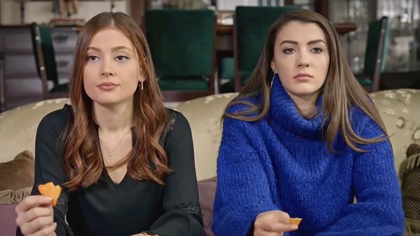 Burcu Özberk in Episode #1.15 (2018)