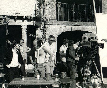 Ilya Salkind and Richard Lester on the set of THE THREE MUSKETEERS (1973)