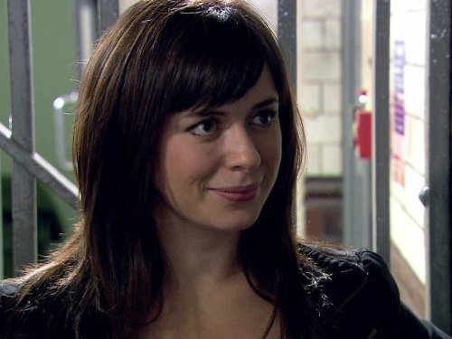 Eve Myles in Torchwood (2006)