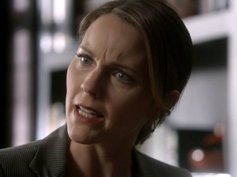 Kelli Williams in Lie to Me (2009)