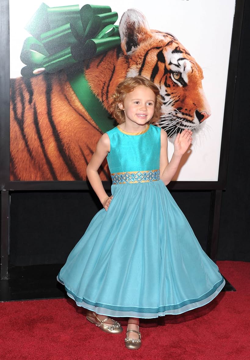 Maggie Elizabeth Jones at an event for We Bought a Zoo (2011)