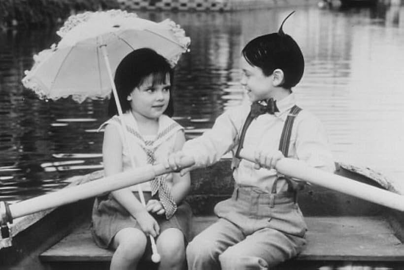 Bug Hall and Brittany Ashton Holmes in The Little Rascals (1994)