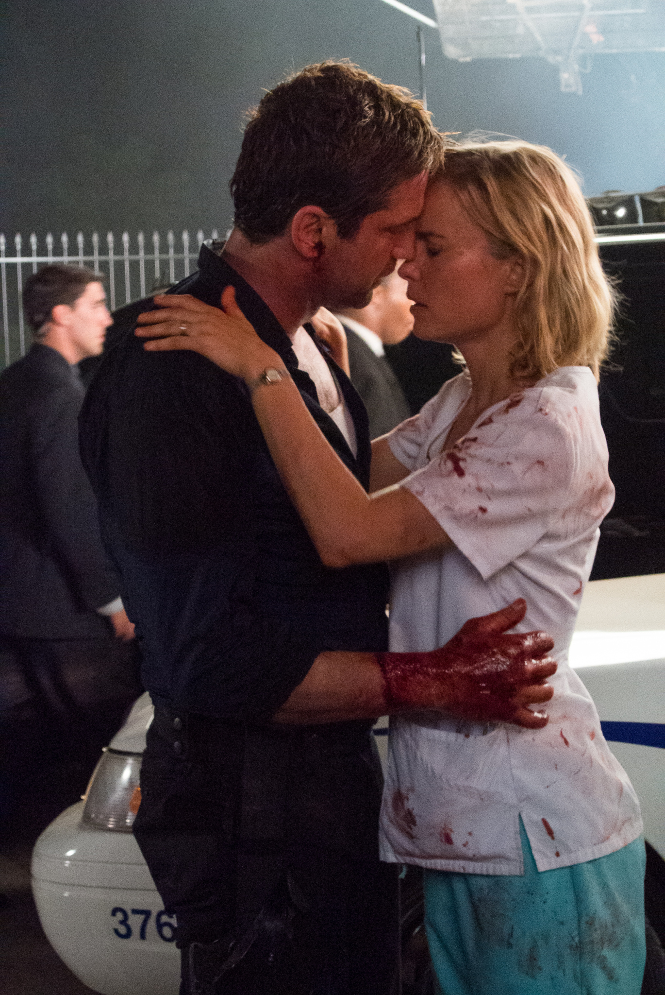 Gerard Butler and Radha Mitchell in Olympus Has Fallen (2013)