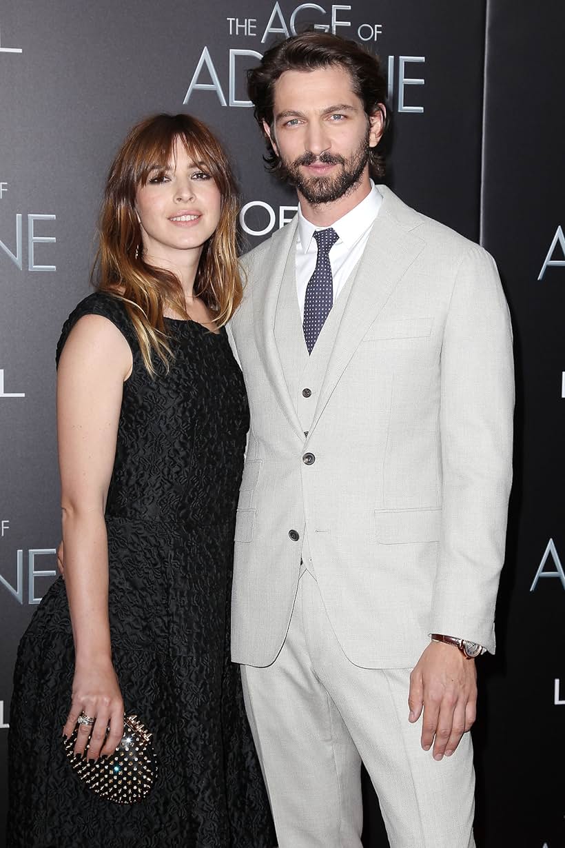 Tara Elders and Michiel Huisman at an event for The Age of Adaline (2015)