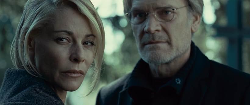 Lluís Homar and Belén Rueda in Julia's Eyes (2010)