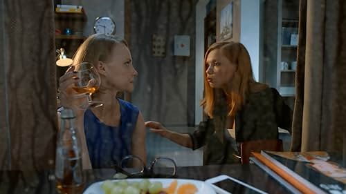 Anna Begunova and Olga Kuzmina in Otel Eleon (2016)