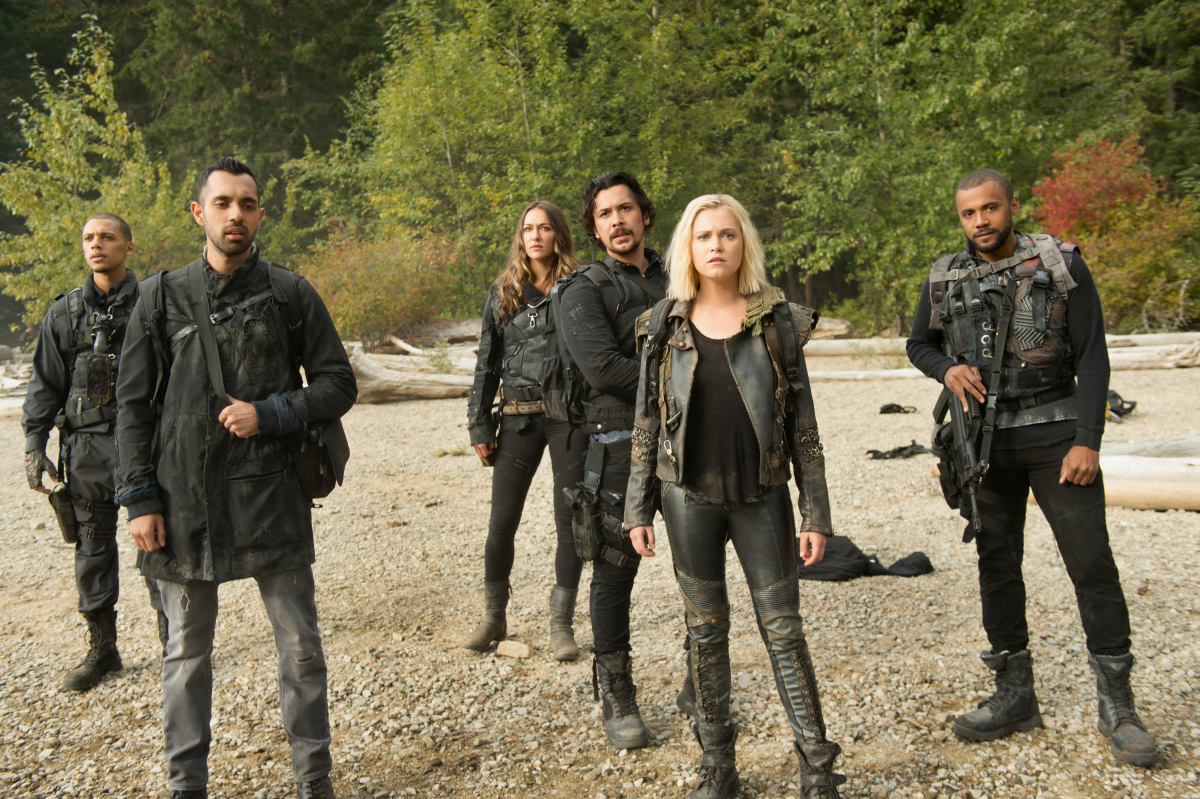 Eliza Taylor, Bob Morley, Sachin Sahel, Jarod Joseph, Tasya Teles, and Jordan Bolger in The 100 (2014)