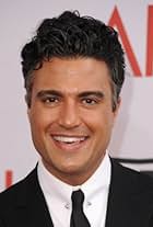 Jaime Camil