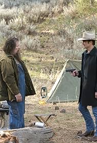 Timothy Olyphant and Tom Proctor in Justified (2010)