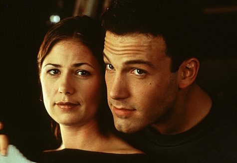 Ben Affleck and Maura Tierney in Forces of Nature (1999)