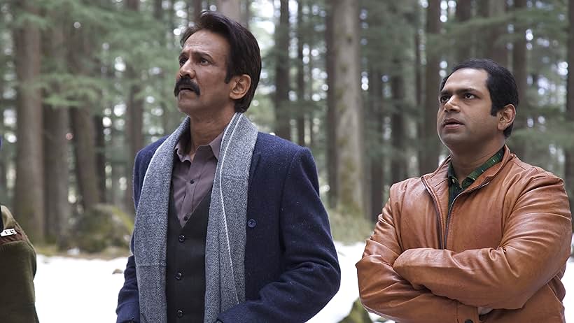 Kay Kay Menon and Sharib Hashmi in Vodka Diaries (2018)