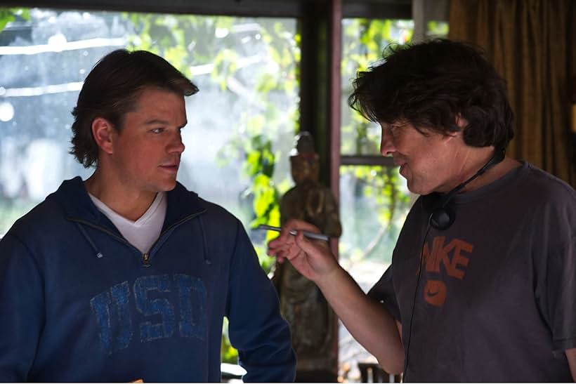 Matt Damon and Cameron Crowe in We Bought a Zoo (2011)