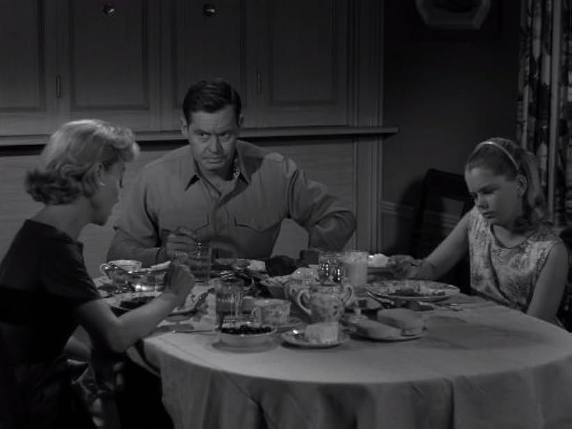 Barbara Baxley, Ann Jillian, and Frank Overton in The Twilight Zone (1959)