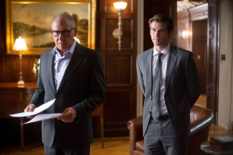 Harrison Ford and Liam Hemsworth in Paranoia (2013)