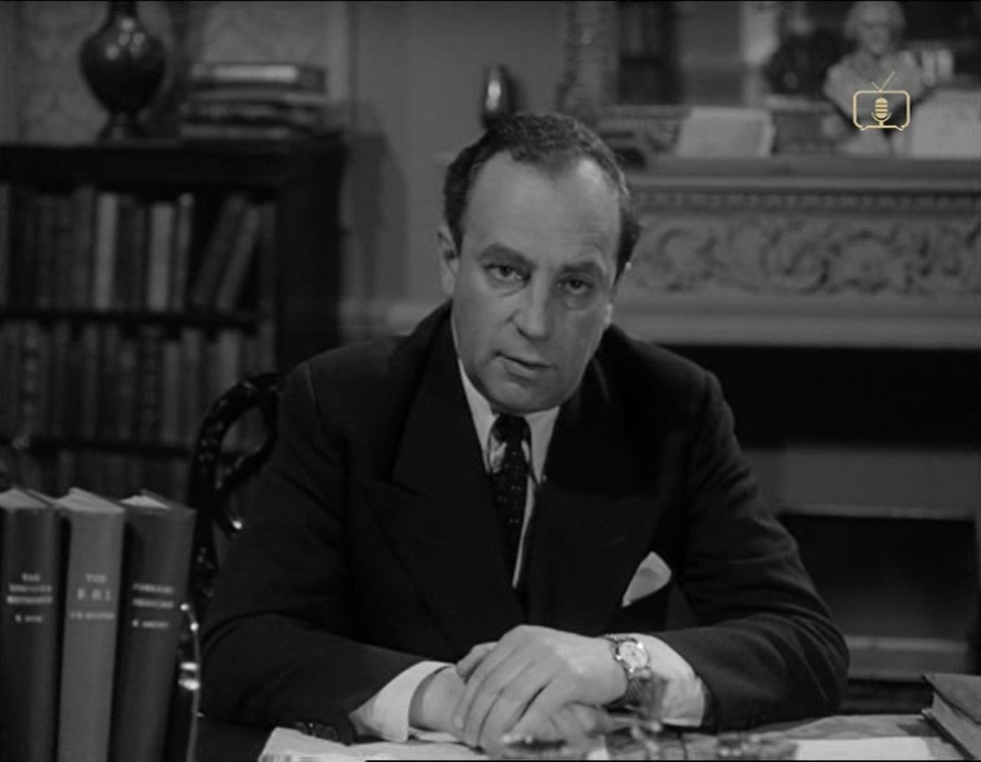 Edgar Lustgarten in Fatal Journey (1954)