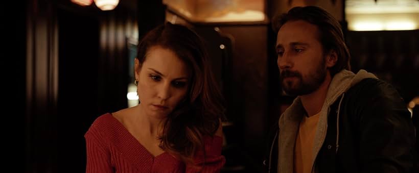 Noomi Rapace and Matthias Schoenaerts in The Drop (2014)