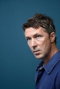 Primary photo for Aidan Gillen